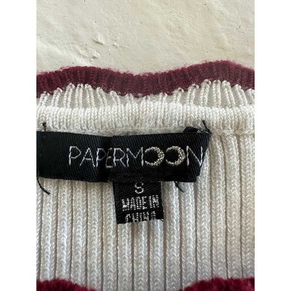 Papermoon Cropped Scalloped Sweater Top - Picture 4 of 8